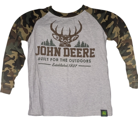 John Deere Other - 🦌Boys Size 3T John Deere Long Sleeve Shirt🦌